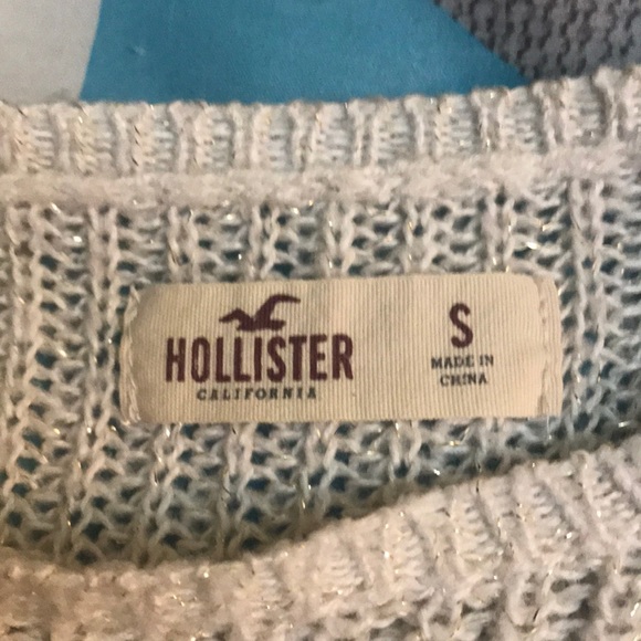 Hollister Sweater - Picture 3 of 3